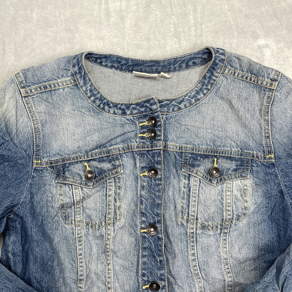 St. John's Bay Denim Jacket Womens Large Blue Long Sleeve Collarless Button Up - Picture 6 of 6